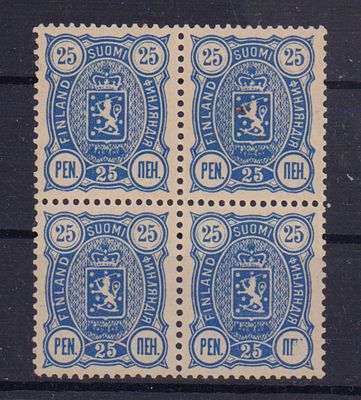 Почтовые марки Русской Финляндии. 1895-96 гг. Сол. №34А. Р14:13. Квартблок. Негашеный. Состояние **.