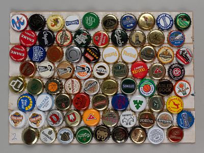 Крон-пробки пивные. Прибалтика и Европа. 2000-е На картоне. Подборка иностранных пивных пробок. 