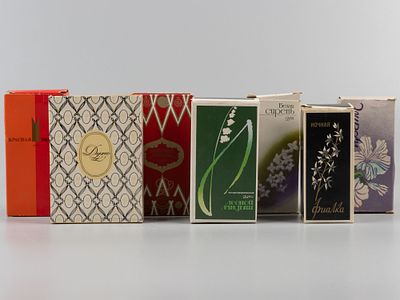 Духи советские. 7 шт. Москва, Ленинград. 1960-1980-е. Духи. Серебряный юбилей. 1982. Полный 