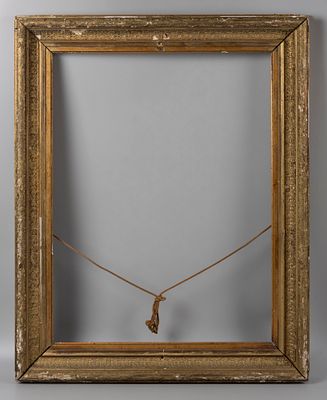 Рама картинная. Золотая с растительным узором. Конец XIX - начало XX века. Дерево, резьба 