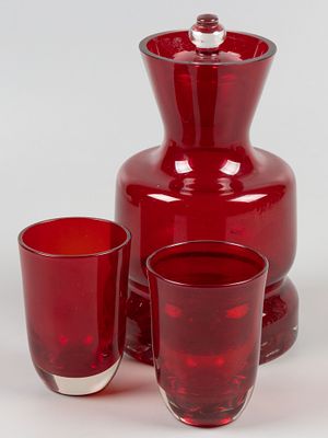 Набор для воды. Графин и два стакана. Автор В.И. Бердников (?). Первомайский стекольный завод 