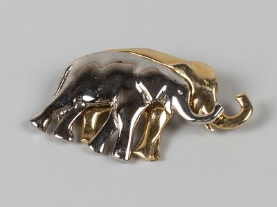 Liz Claiborne. Брошь. Слоны. 1990-е. Металл. Размер 45х60 мм Следы бытования. Хорошее состояние