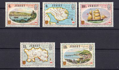 Почтовые марки острова Джерси. Парусники. Карты. 1978 г. Мих. №180-184. Негашеные. Состояние **.