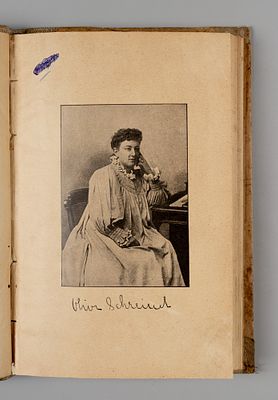 Шрейнер О. Женщина и труд. – М., 1912. Шрейнер О. Женщина и труд. Пер. с англ. Э.А. 