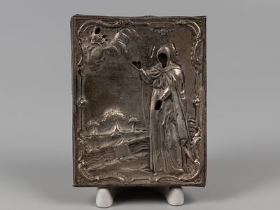 Икона в окладе. Святая Клавдия. 1862 г. Дерево, темпера, золочение; бел.металл, чеканка, штихель. 