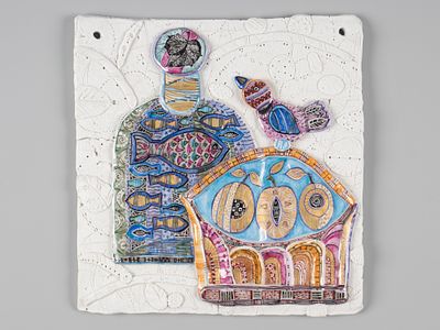 Худ. Доголяцкая Ю. Пласт "Предметы на снегу" №3 Авторская роспись. 2006 г. Фарфор. Размер 