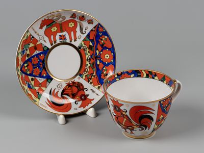 Чайная пара. Народные узоры. Авт. Воробьевский. Форма Весенняя. ЛФЗ, 1970-1980-е. Фарфор, роспись. 