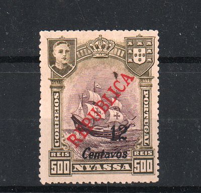Почтовая марка компании "Ньясса". Парусник. 1921 г. Мих. №93 (63). Негашеная. Состояние *.