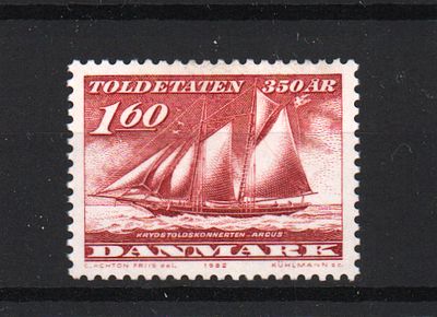 Почтовая марка Дании. Парусник. 1982 г. Мих. №748. Негашеная. Состояние (*).