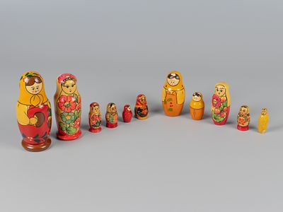 Составной лот. Матрёшки. 11 шт. Объединение Полх-Майданская роспись, СССР, вт. пол. XX в. 