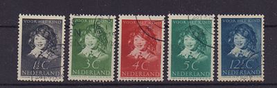 Почтовые марки Голландии. Живопись. Франс Хальс. Дети. 1937 г. Мих. №308-312. Гашеные.
