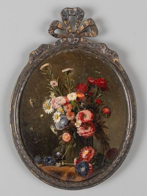 Букет полевых цветов. Миниатюра в медальоне. С инкрустацией. Конец XVIII - начало XIX вв. 