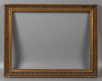 Рама с накладным орнаментом. Листья аканта. Рубеж XIX - XX вв. Размер внешний 59,5х46 см. 