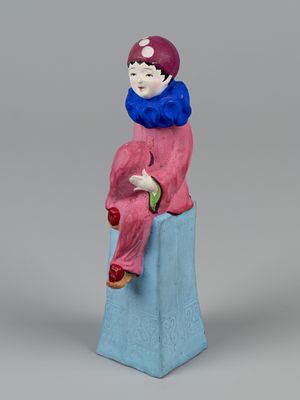 Статуэтка в технике харико. Пьеро. Япония, 1930-е. Бумага, папье-маше, лак, роспись. Высота 16 