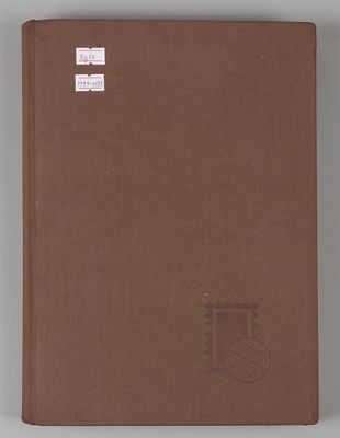 Кляссер (10 листов) с почтовыми марками Кубы. Содержит 330 негашеных и гашеных марок и 29 