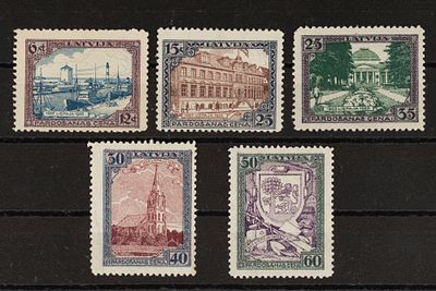 Почтовые марки Латвии. 1925г. Мих. №107А-111А. Негашеные. Состояние *.