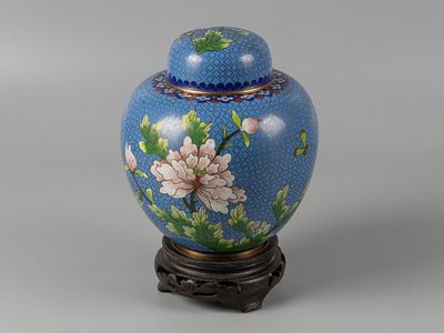 Старый Китай. Чайница. Пион. 1950-е. Клуазоне (латунь, перегородчатая эмаль). Высота 17 см. 