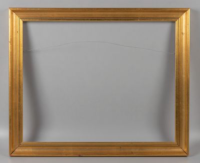 Рама деревянная позолоченная. XX в. Размер 62х51 см. Размер в свету 52х42 см. Следы бытования 