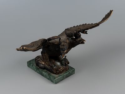 Предмет декорирования Кремлевских мероприятий. Статуэтка. Двуглавый орел. 2000-е. Бронза, змеевик. 