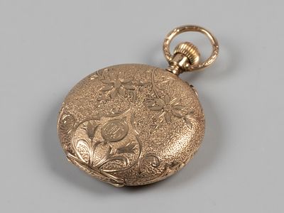 Часы дамские карманные Мозер и Ко. №100688. 1916 г. Жёлт. металл. Не на ходу. Общий вес 28.5 гр. 