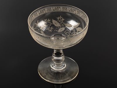 Креманка. Веточки. Т-во Мальцовских заводов. руб. XIX-ХХ вв. Стекло, травление. Высота 10,2 см. 