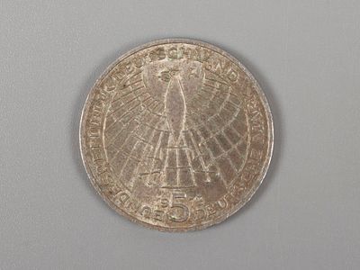 Западная Германия (ФРГ). 5 марок (deutsche mark) 1973 Коперник UNC. Состояние UNC. Патина. 