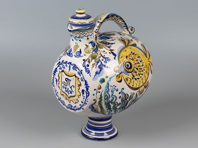 Сосуд для пива. Золотая рыбка. Гжель (?), Вт. пол. XX в. Фаянс, майолика. Высота 32 см. Без 