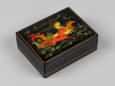 Палех. Шкатулка. Тройка зимняя. Худ. Рябов В.Е. 1961 г. Папье-маше, лаковая миниатюра. Размер 9 