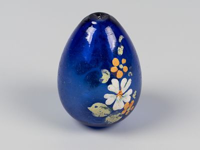 Яйцо пасхальное с росписью. Частный стекольный завод, руб. XIX-XX вв. Кобальтовое стекло 