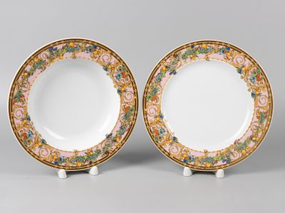 Versace. Столовая и глубокая тарелка. Сад Версаче. Розенталь. Германия, 2000-е. Фарфор, печать 