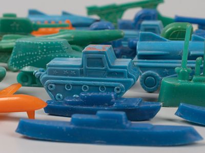 Военная техника и Корабли. 36 шт. СССР, 1970-1980-е. Пластик. Разных размеров и производителей. 