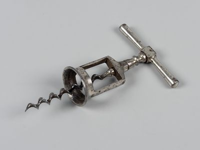 Штопор. The Surprise. Перв. пол. ХХ в. Сталь. Длина 13.5 см. Клеймо и номер патента. . Следы 