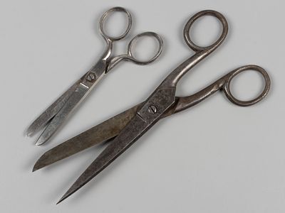 Ножницы. 2 шт. РСФСР. П.М.М.Т. 1900-1930-е. Металл, никелировка. Длина 19 и 12,5 см. Клейма 