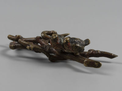 Венская бронза. Рябчики (птицы) на ветке. Австрия. Начало ХХ в. Размер 10,5х5,5х2,5 см. 