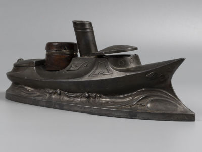 Чернильницы с посыльного корабля &laquo;Красный вымпел&raquo;. 1920-е гг. Чернильный прибор и походная 