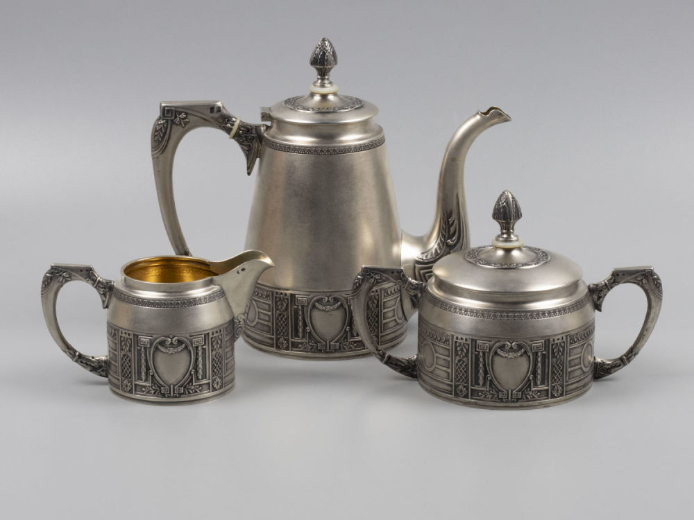 2-ая Московская артель. Чайный набор из 3х предметов Серебро 84 пр. Позолота. Клейма. Именник 
