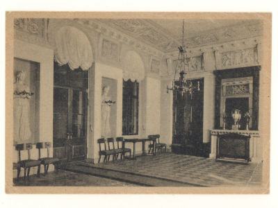 Ленинград. Государственный Елагинский Дворец-Музей. Парадные сени. Довоенная открытка. 4628 