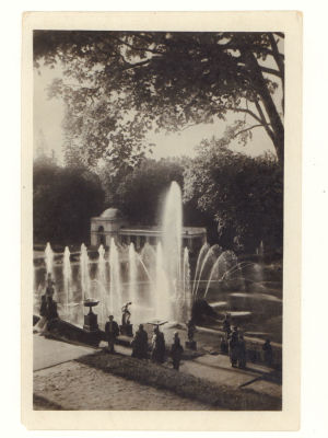 Пригороды Ленинграда. Петергоф. Фонтан "Самсон". Довоенная фотооткрытка. 4632 Изд. Л. О. 