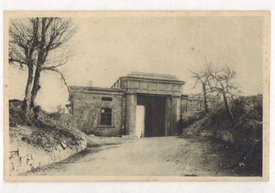 Крым. Байдарские ворота. Довоенная открытка. 2116 Изд. Контрагентства Печати. Размеры 14,2х9,1 