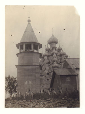 [Карелия 1927 г] Фотограф Морозов Ф.М. Храм в Кижах(?) Фотография 1927. 6. [Из архива Морозова 