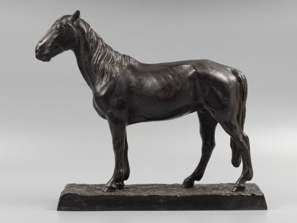 Касли. Конь. Статуэтка. Чугун, литье. 1900 г. Размер 31х37х13.5 см. Размер 31х37х13.5 см. 