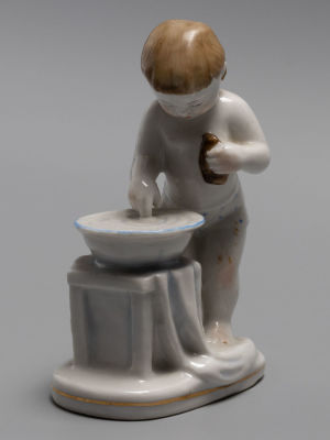 [Детская серия ЛФЗ] Девочка с тазиком. Статуэтка. Фарфор. 1955-1957-е гг. Ломоносовский фарфор. 