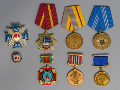 Знаки и ведомственные наградные медали Росатома и участника ликвидации аварии на ЧАЭС. 8 шт. + 