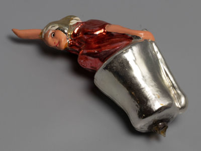 Елочная игрушка. Баба Яга в ступе. Артель &laquo;Культигрушка&raquo;. Фабрика елочных украшений УЛП 