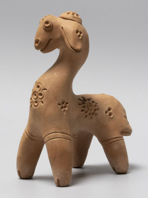 Самарканд. Барашек (с цветочными орнаментами, в тюбетейке) Глиняная игрушка. Узбекистан. Конец 