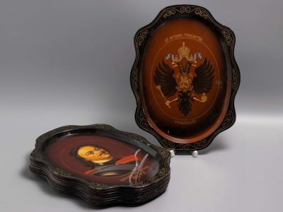 Жостово. &laquo;Цари. История государства Российского&raquo; 17 расписных подносов. Эмаль, жесть. 1990-е гг. 