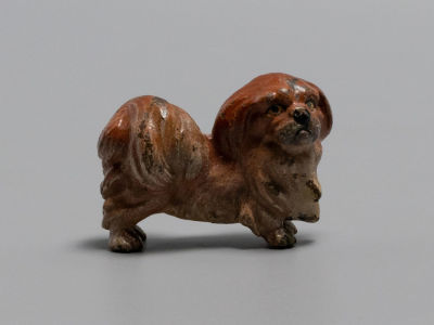 Венская бронза. Хин малый в стойке, морда вправо. Австрия, Вена. XIX в. Размер 45х33х20 мм. Без 