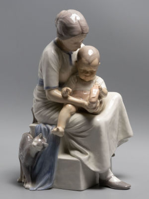Мамина любовь. Статуэтка. Фарфор. B&G Kjobenhavn Denmark. Дания. Копенгаген. 1960-1970-е гг. Раз 