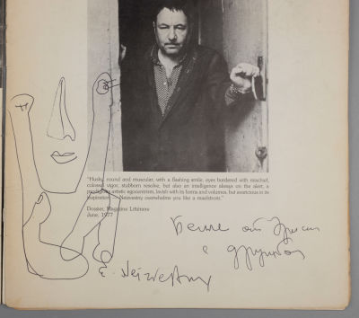 [Рисованный автограф Эрнста Неизвестного]. Буклет, посвященный скульптору Э. Неизвестному. 