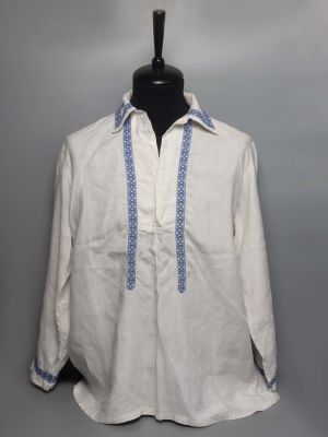 Рубашка мужская. Лен, вышивка. Киев. УССР. 1930-е гг. Размеры: длина по спинке 73 см., длина 